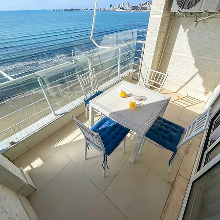 Shoreline דורס