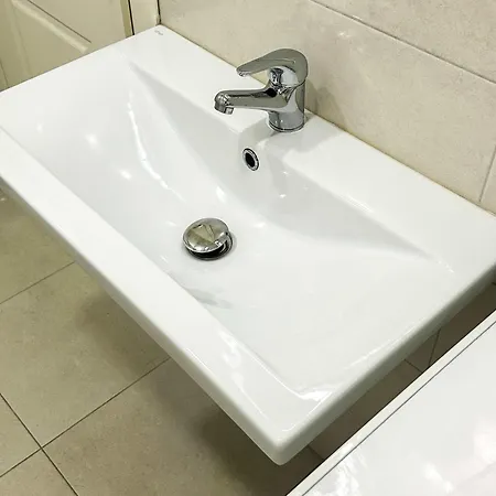 Shoreline * دراس